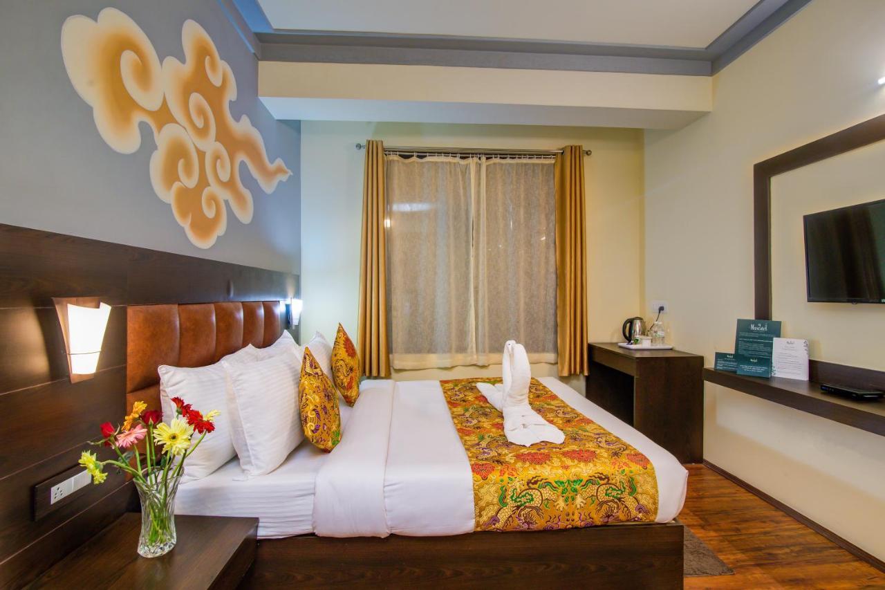 Muscatel Grand Silkroute - 300 Mts From Mg Marg Gangtok Exterior foto